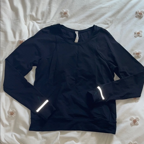 Lululemon | Mind Over Miles Long Sleeve - Picture 4 of 11